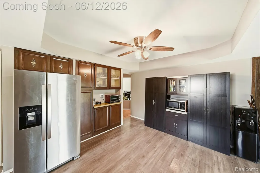 27827 Westcott Crescent Circle Farmington Hills City MI 48334