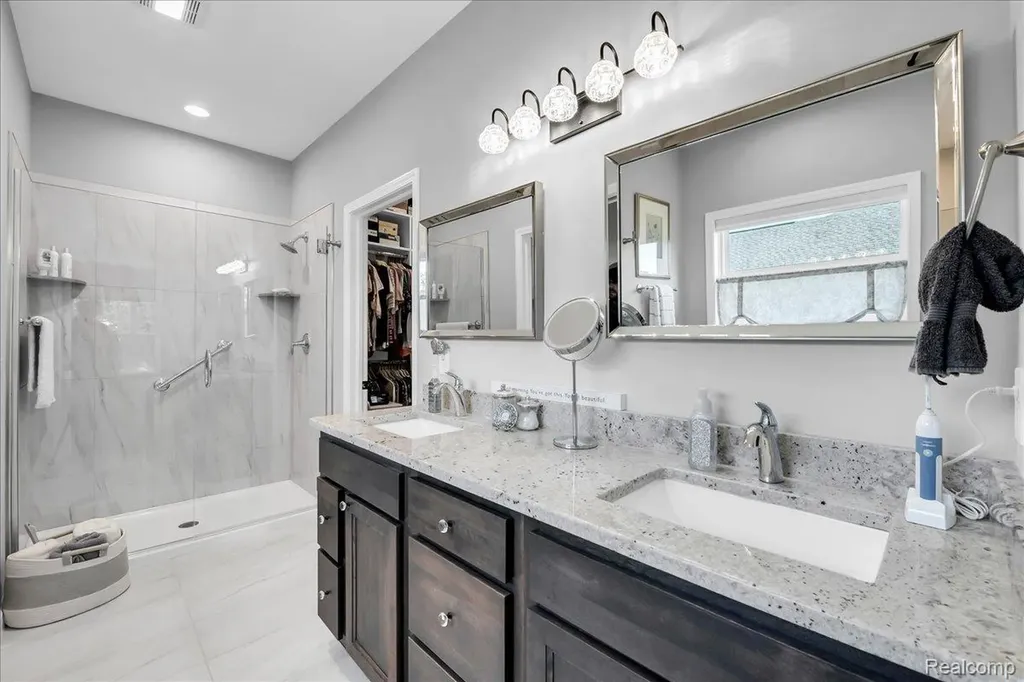 1179 Timberleaf Drive Brighton Township MI 48114