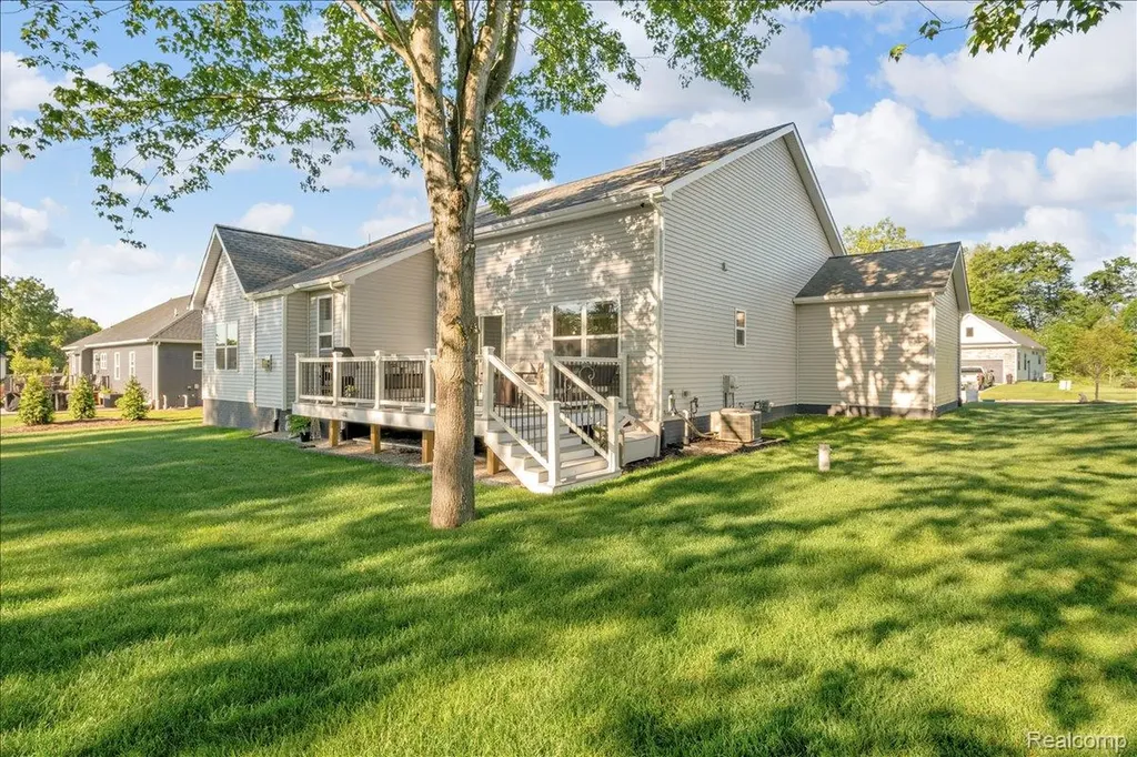 1179 Timberleaf Drive Brighton Township MI 48114