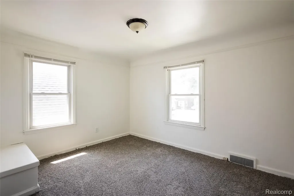 5540 Audubon Road Detroit City MI 48224