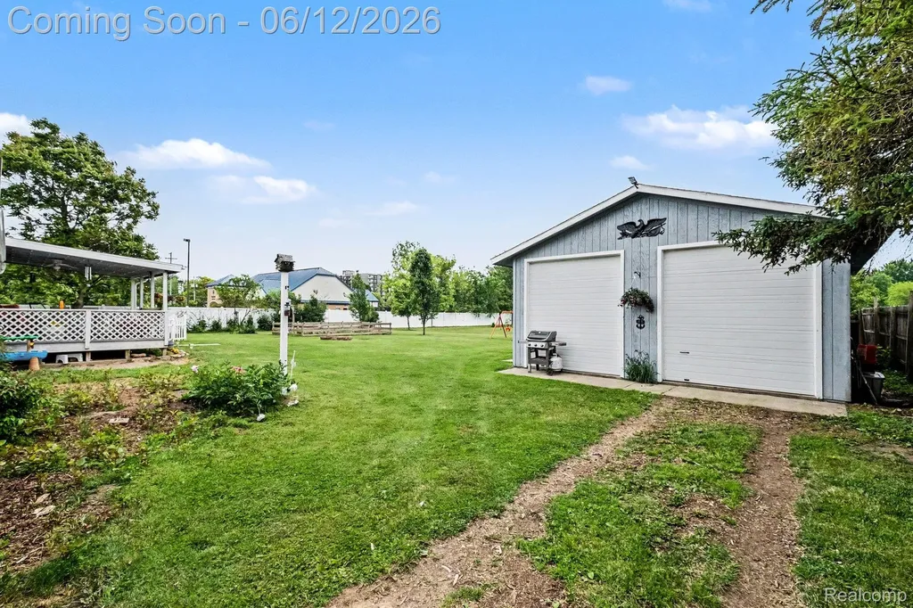 3474 Bilsky Street Burton City MI 48519