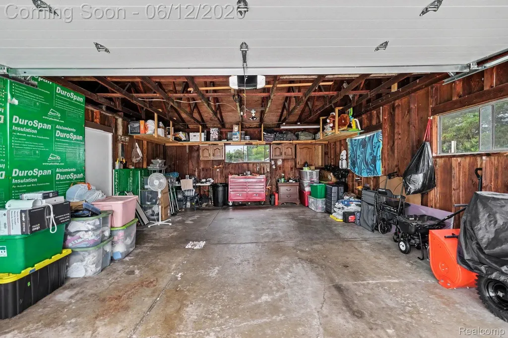 3474 Bilsky Street Burton City MI 48519