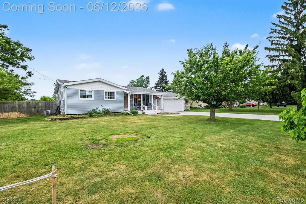 3474 Bilsky Street Burton City MI 48519