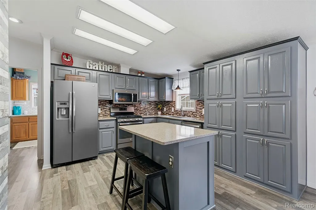 57510 Old Red Lane Lenox Township MI 48048
