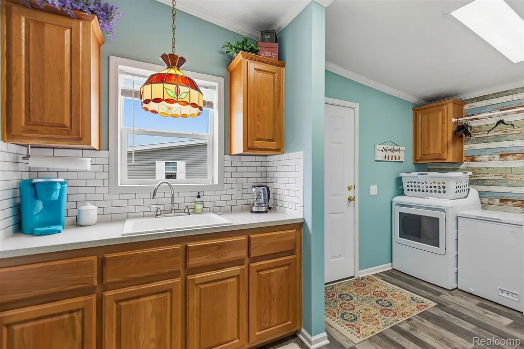 57510 Old Red Lane Lenox Township MI 48048