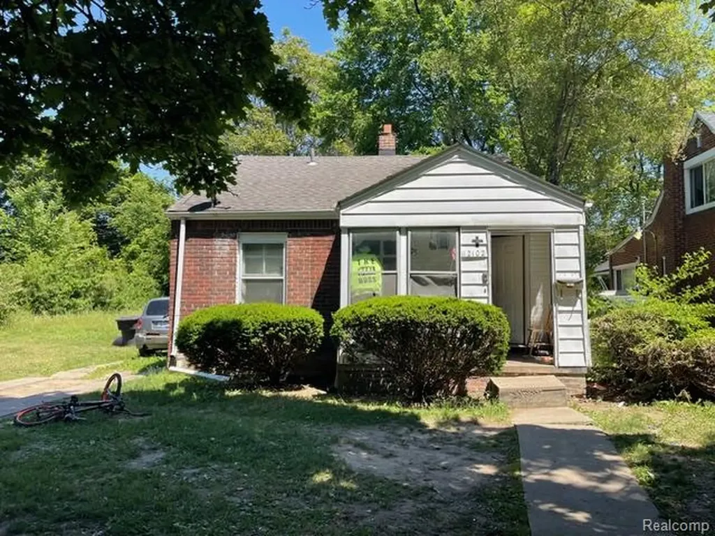 12102 Vaughan Street Detroit City MI 48228