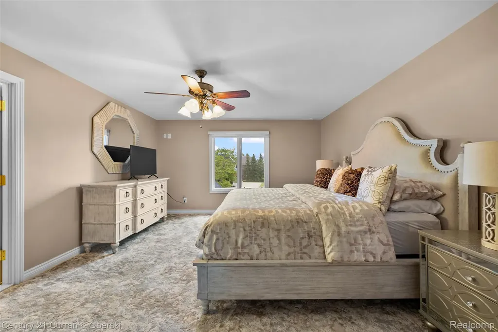 18091 Peninsula Way Northville Township MI 48168