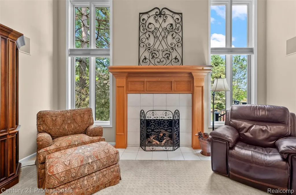 3251 Long Meadow Court West Bloomfield Charter Township MI 48324