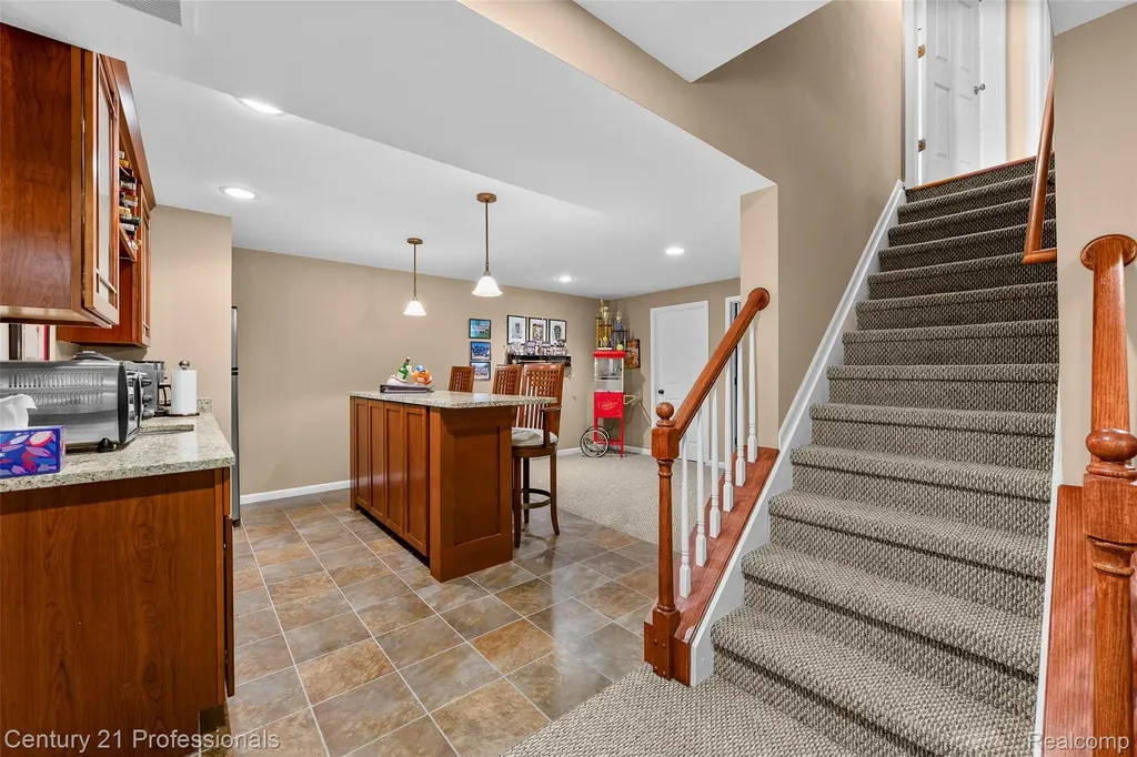 3251 Long Meadow Court West Bloomfield Charter Township MI 48324