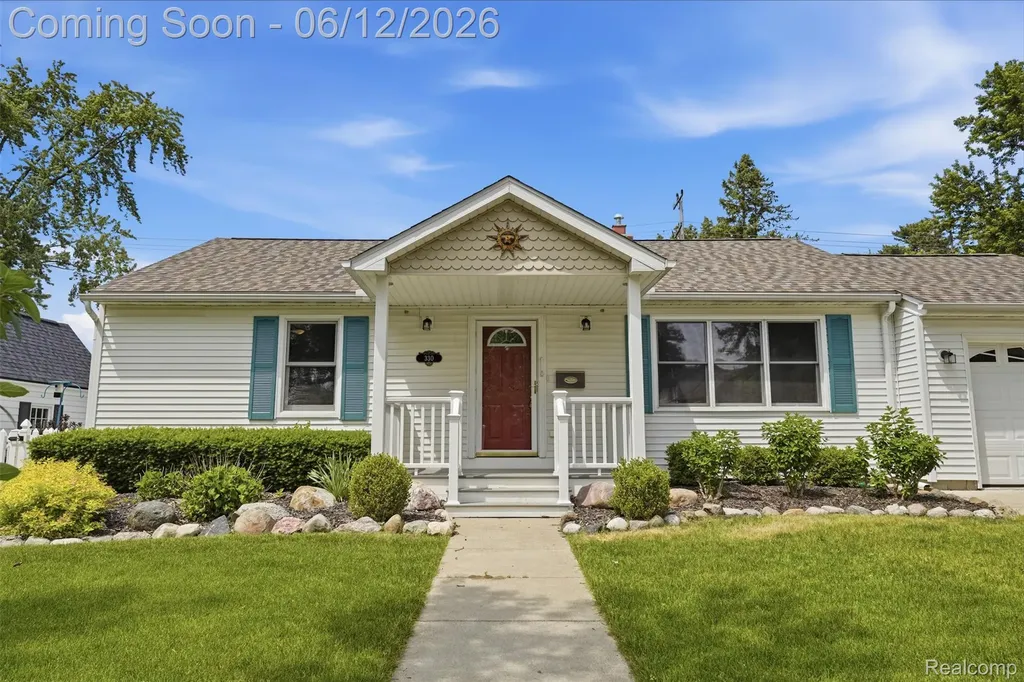 South Lyon City MI, 330 Whipple Street