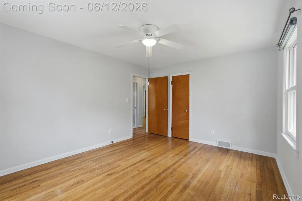 330 Whipple Street South Lyon City MI 48178
