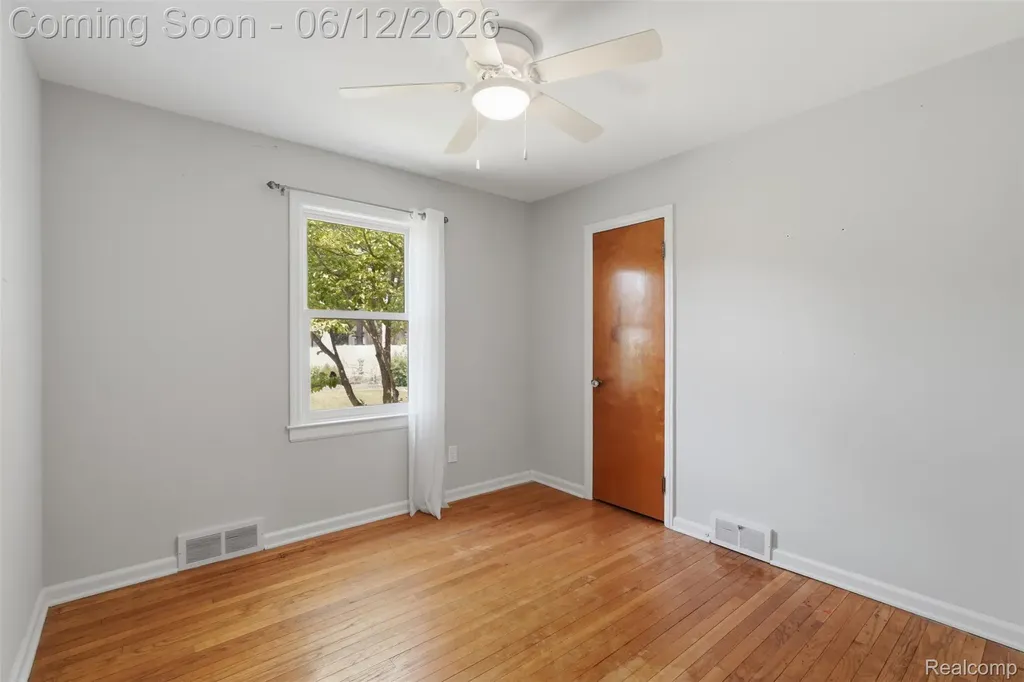 330 Whipple Street South Lyon City MI 48178