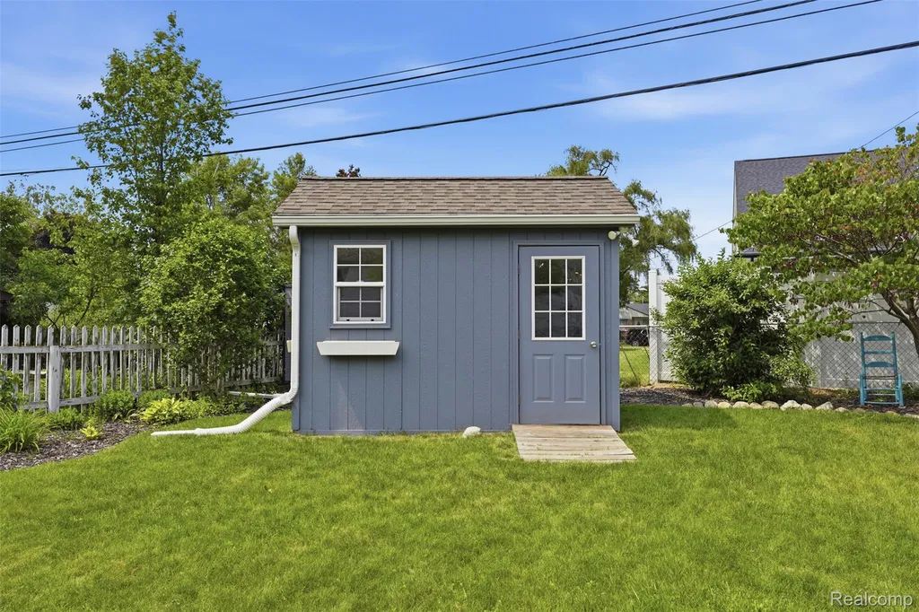 330 Whipple Street South Lyon City MI 48178