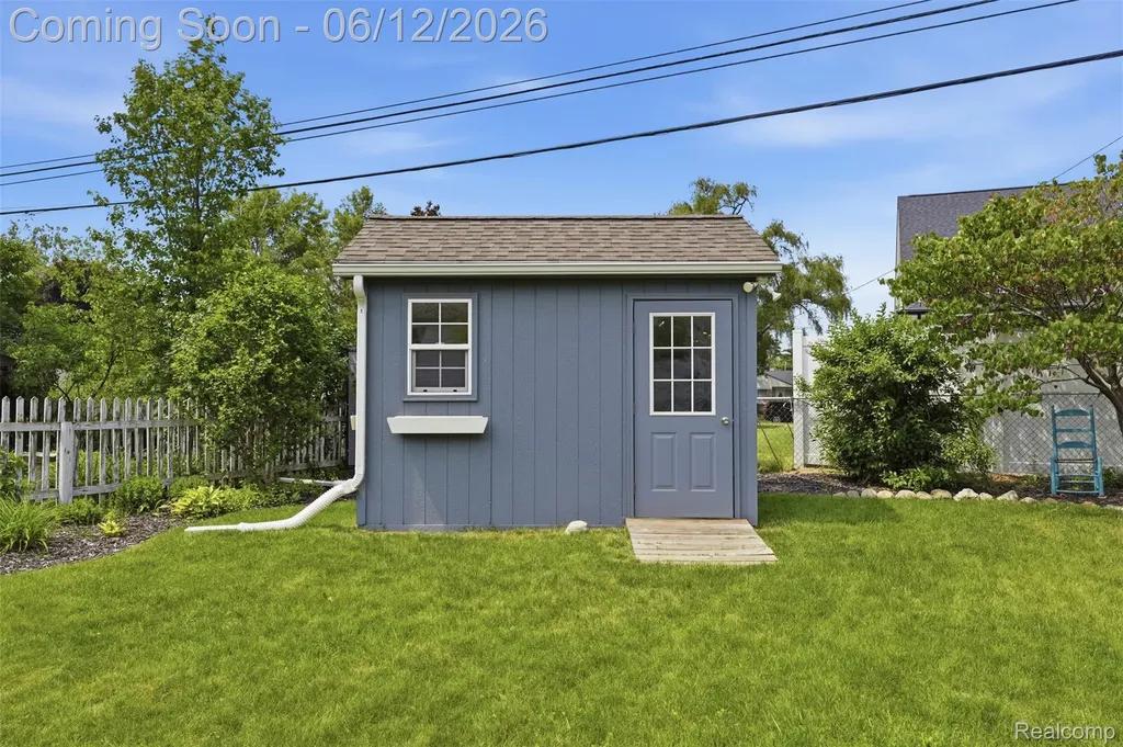 330 Whipple Street South Lyon City MI 48178