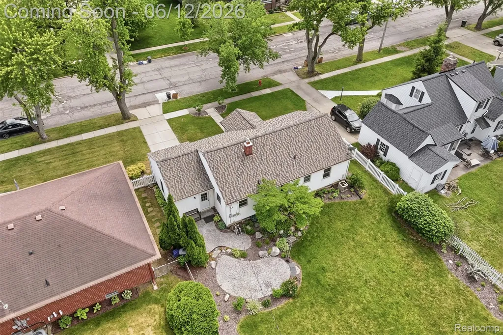 330 Whipple Street South Lyon City MI 48178
