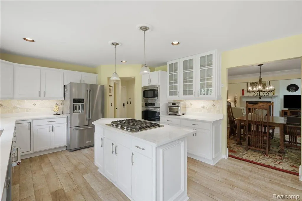 10005 Creekwood Trail Springfield Charter Township MI 48350