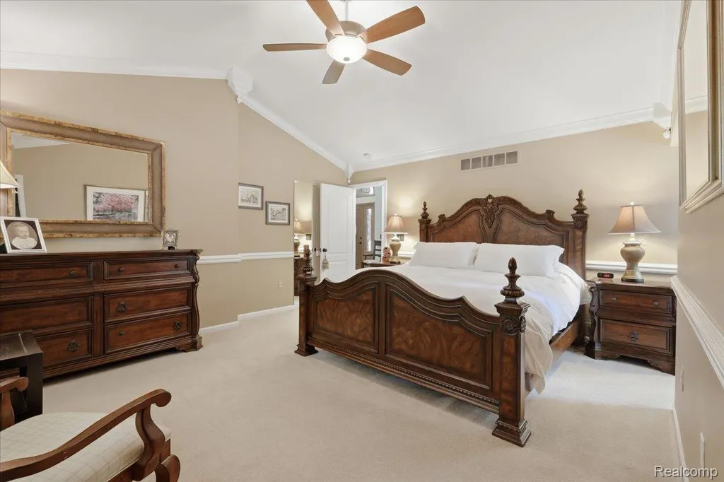 10005 Creekwood Trail Springfield Charter Township MI 48350