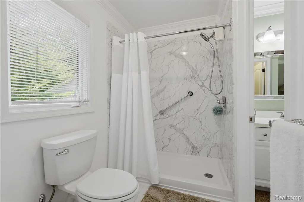 10005 Creekwood Trail Springfield Charter Township MI 48350