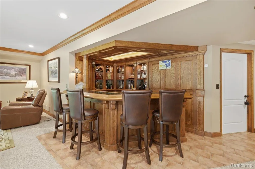 10005 Creekwood Trail Springfield Charter Township MI 48350