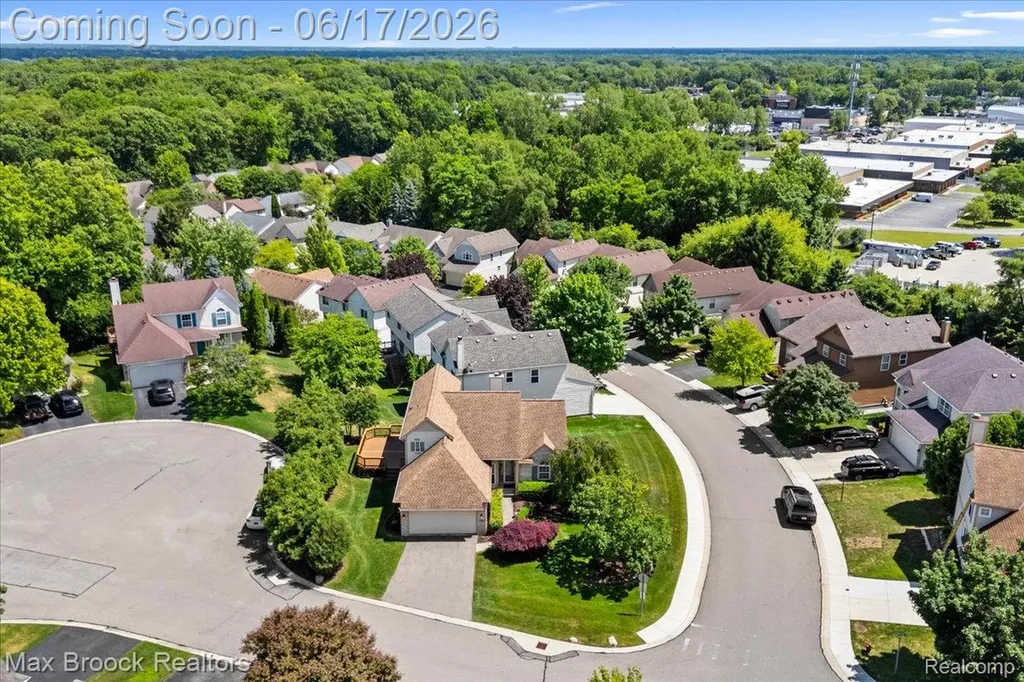 34896 Pennington Drive Farmington Hills City MI 48335