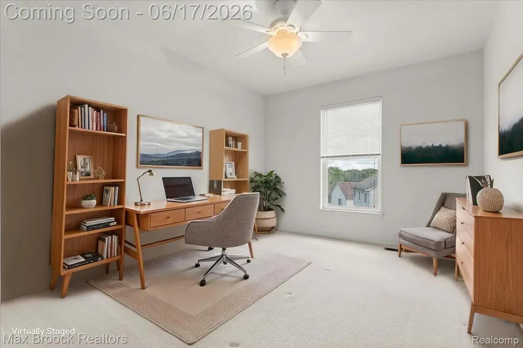 34896 Pennington Drive Farmington Hills City MI 48335