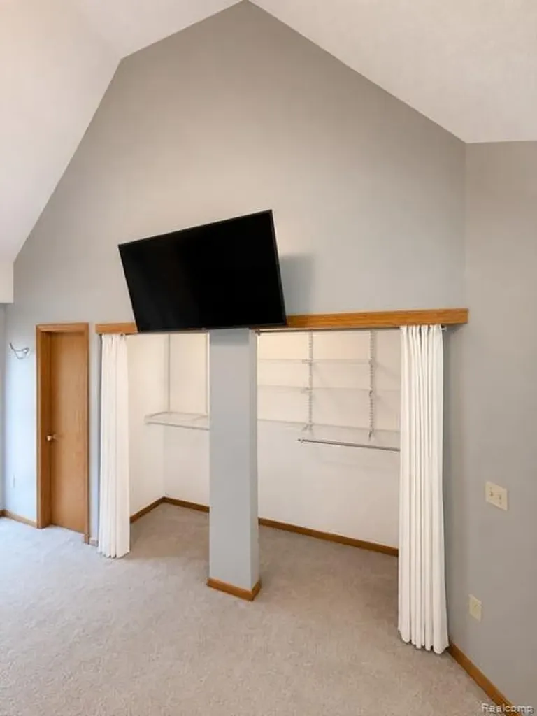 4790 Meridian Road Williamstown Township MI 48895