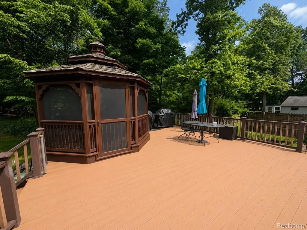 4790 Meridian Road Williamstown Township MI 48895