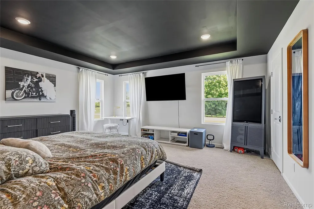 2401 Salt Springs Drive Saline Township MI 48176