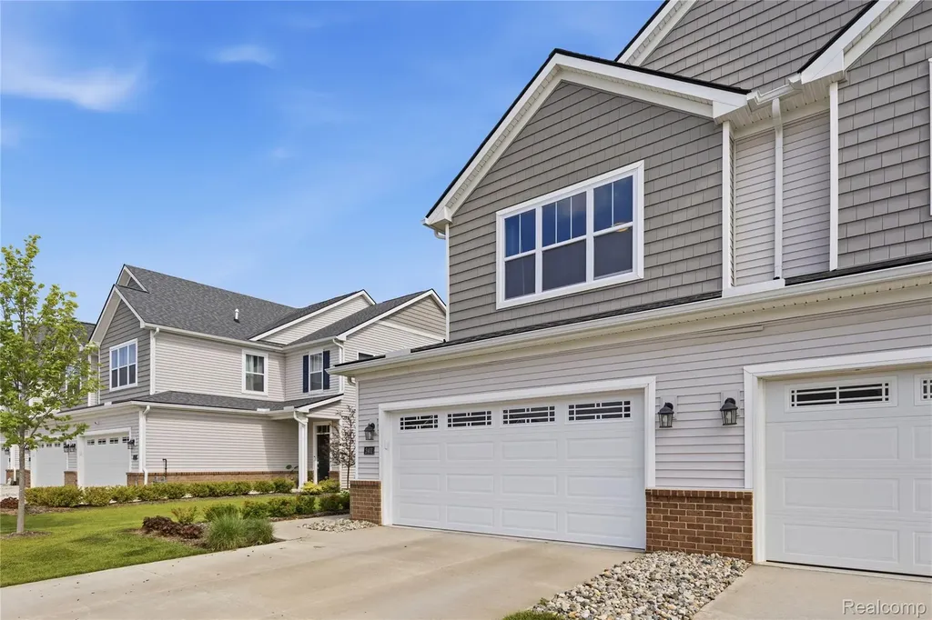 2401 Salt Springs Drive Saline Township MI 48176