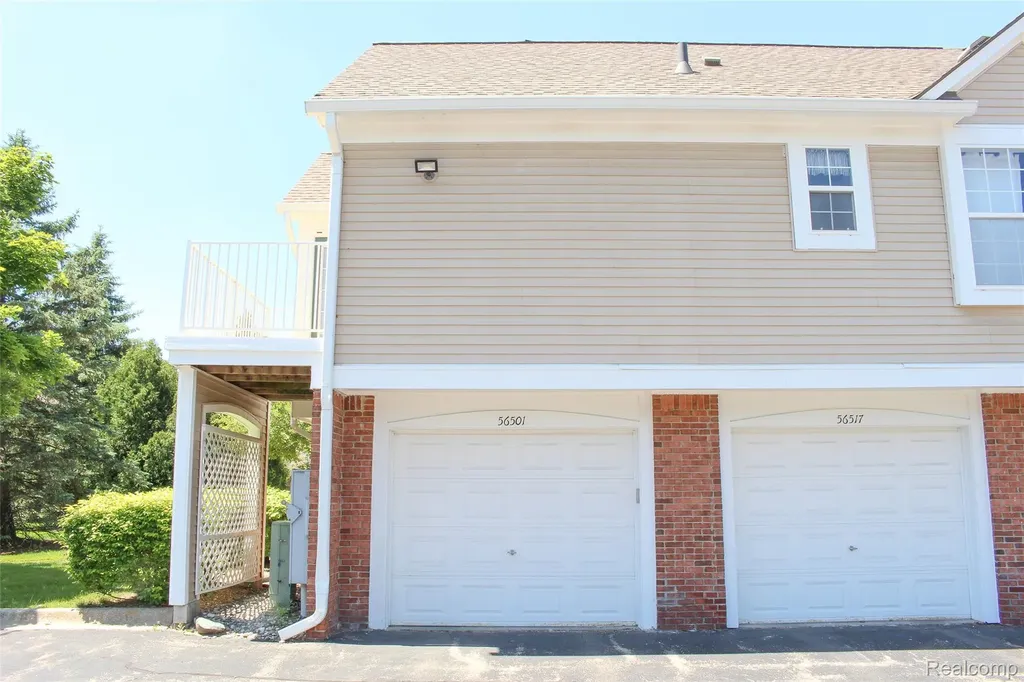 56501 Chesapeake Trail Shelby Charter Township MI 48316