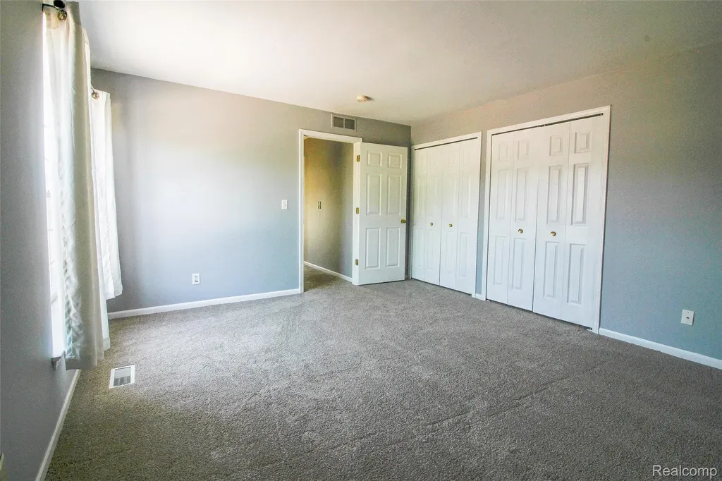 56501 Chesapeake Trail Shelby Charter Township MI 48316