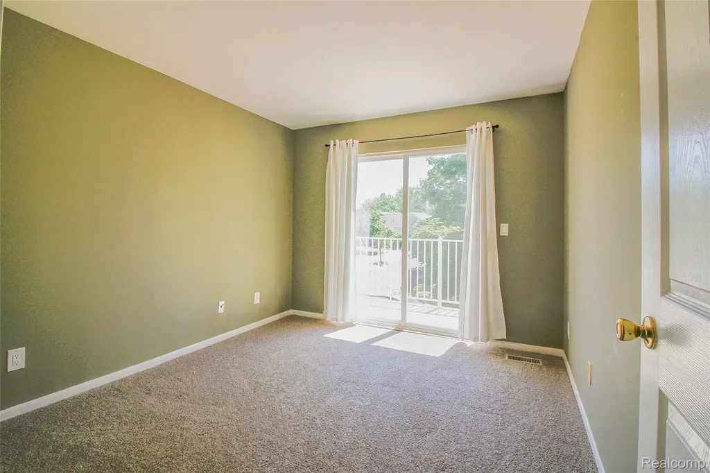 56501 Chesapeake Trail Shelby Charter Township MI 48316