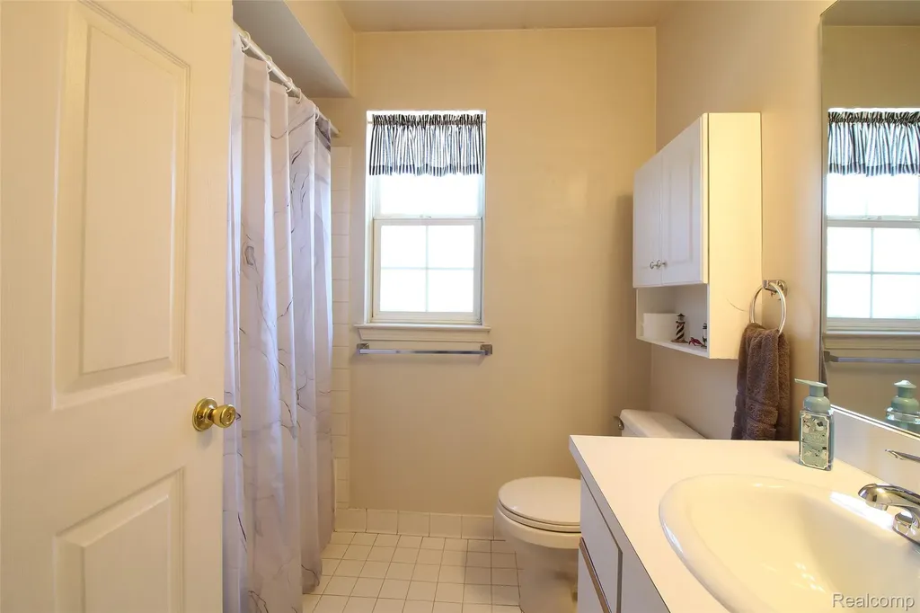 56501 Chesapeake Trail Shelby Charter Township MI 48316