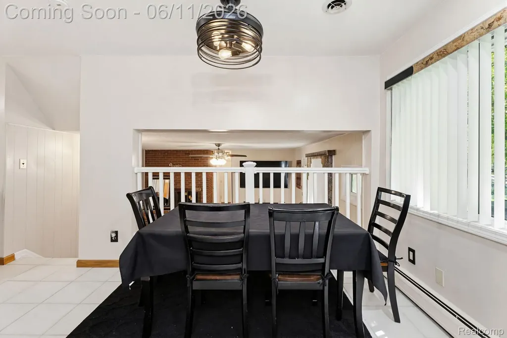 36521 Gloucester Drive Clinton Charter Township MI 48035