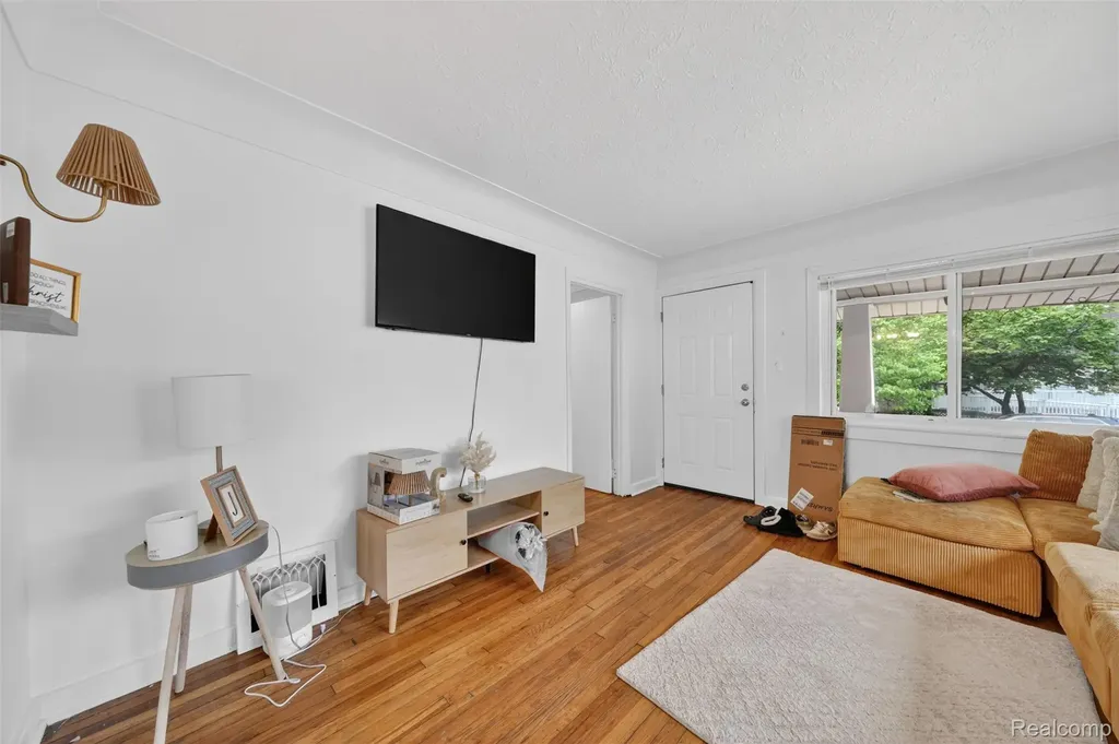 1529 Silman Street Ferndale City MI 48220
