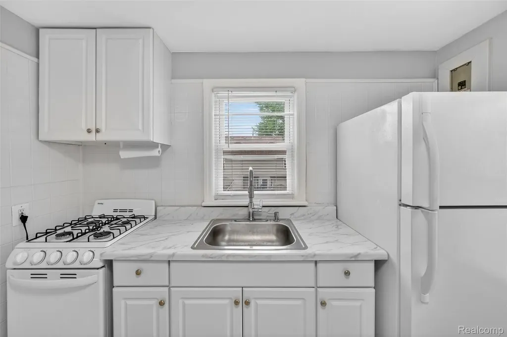 1529 Silman Street Ferndale City MI 48220