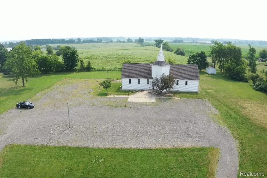 3909 S Van Dyke Road Marlette City MI 48453