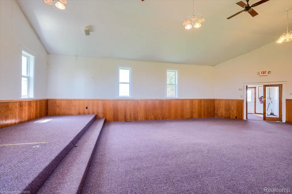 3909 S Van Dyke Road Marlette City MI 48453