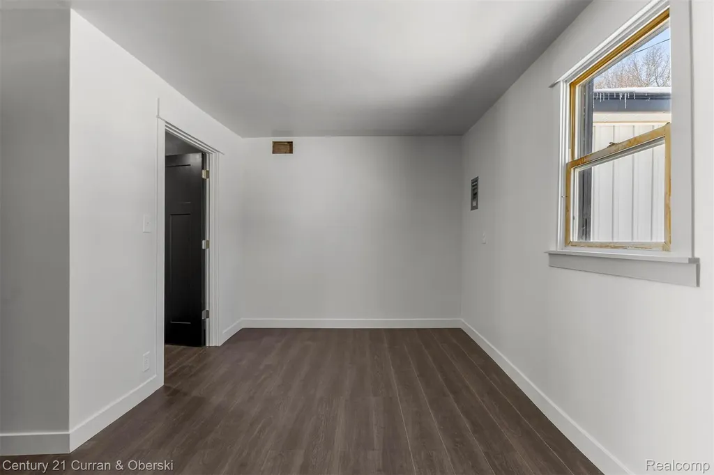 4296 Burgess Road Putnam Township MI 48169