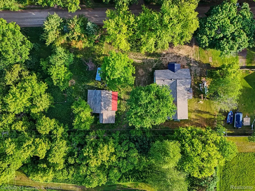 4296 Burgess Road Putnam Township MI 48169