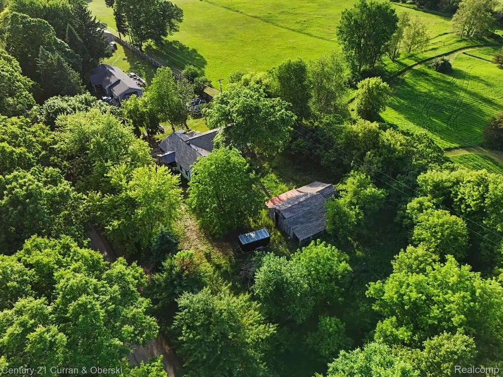 4296 Burgess Road Putnam Township MI 48169