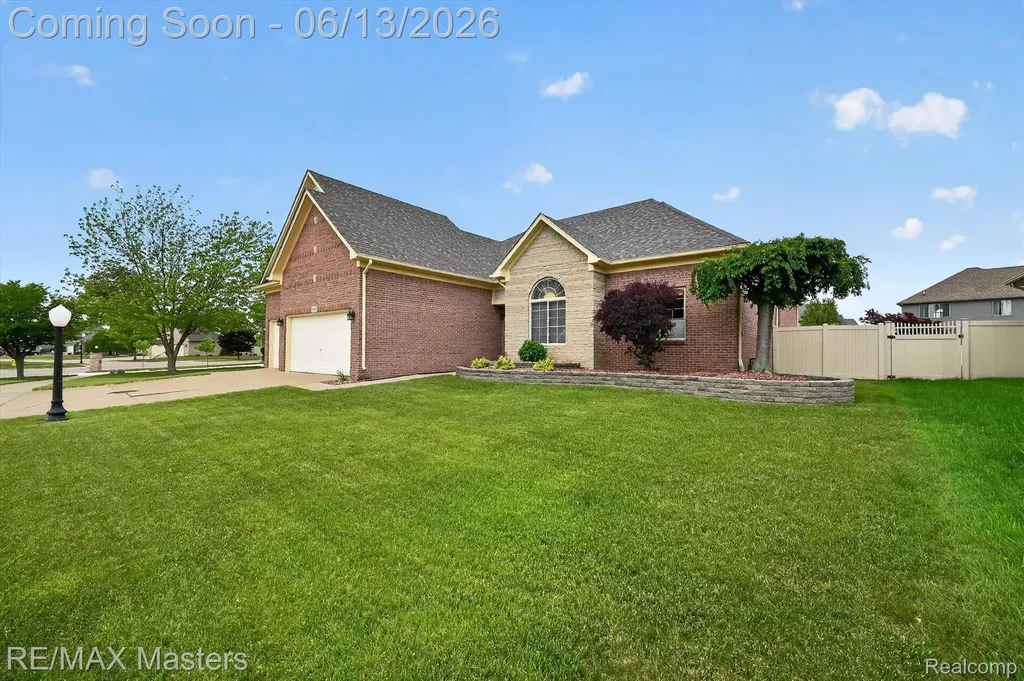 28817 Sugar Island Court Gibraltar City MI 48173