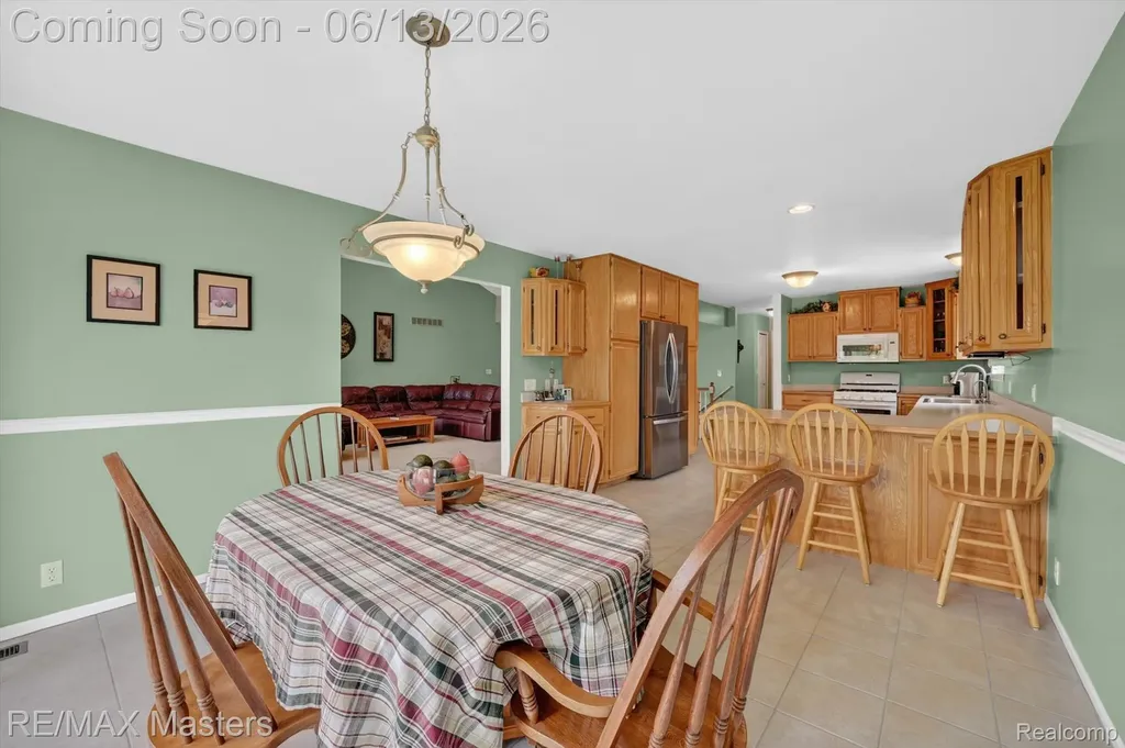 28817 Sugar Island Court Gibraltar City MI 48173