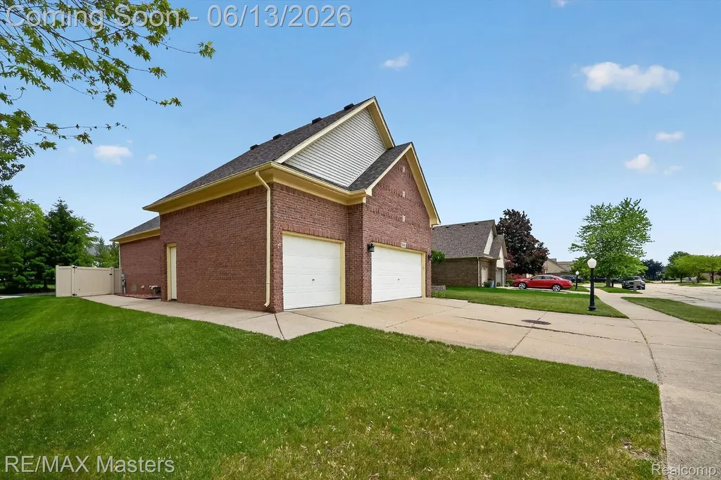 28817 Sugar Island Court Gibraltar City MI 48173
