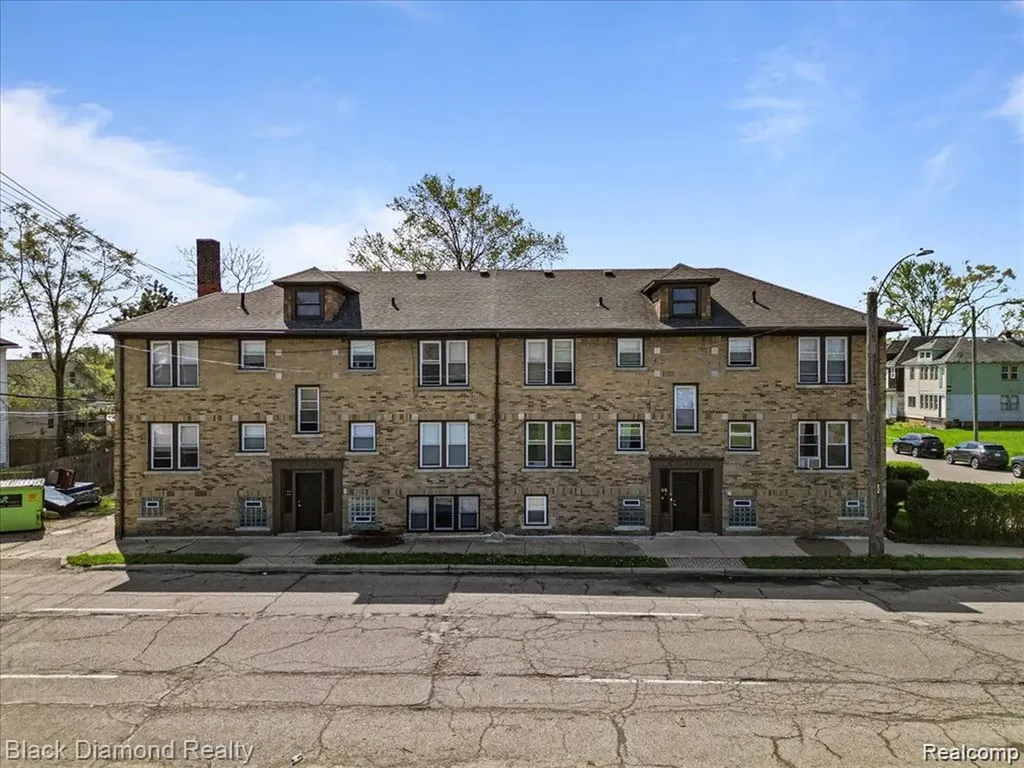 14800 E Vernor Highway Detroit City MI 48215