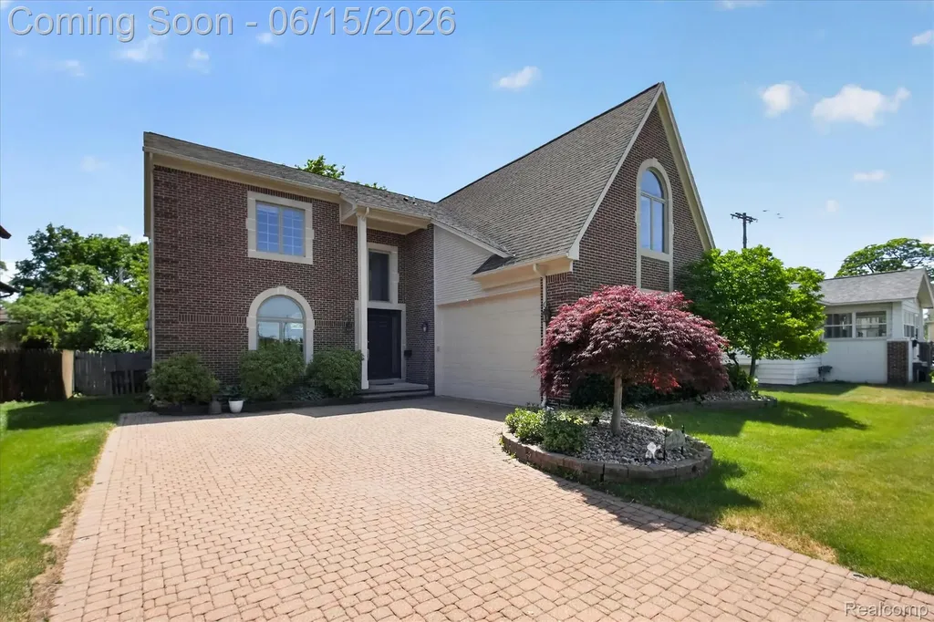 126 Baldwin Avenue Royal Oak City MI 48067