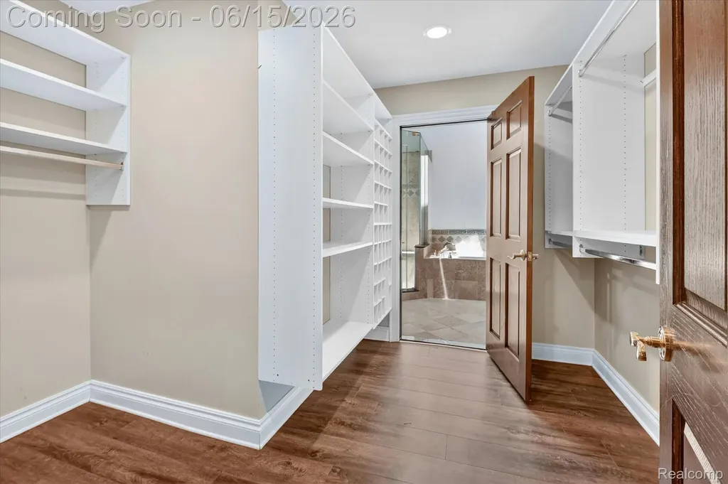 126 Baldwin Avenue Royal Oak City MI 48067