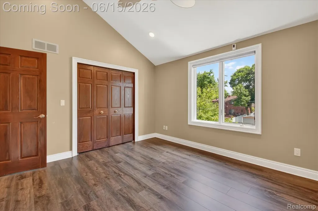 126 Baldwin Avenue Royal Oak City MI 48067