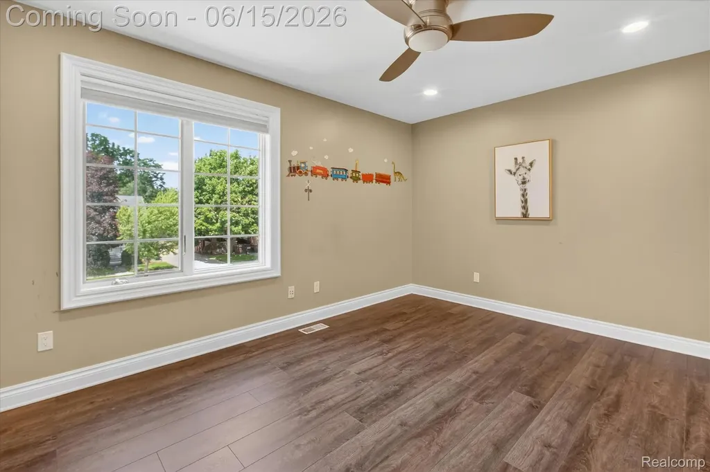 126 Baldwin Avenue Royal Oak City MI 48067