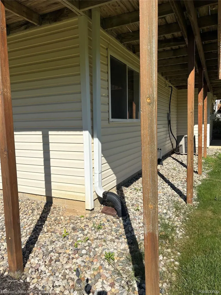 9533 Overlook Court Mundy Township MI 48439